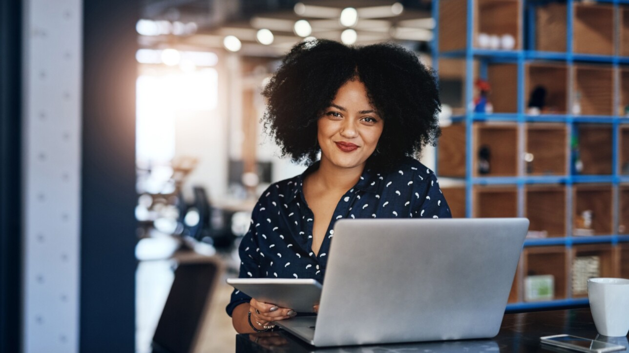 How much does it cost for a website designer?